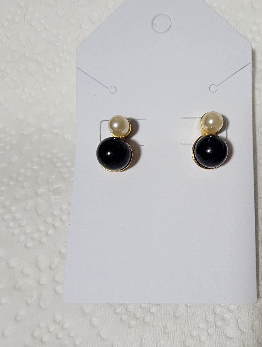 Classic Black and Pearl Stud Earrings - Women Jewelry